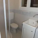 Comfy House In A Quiet Area Near The *