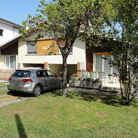 Comfy House In A Quiet Area Near The Villa *