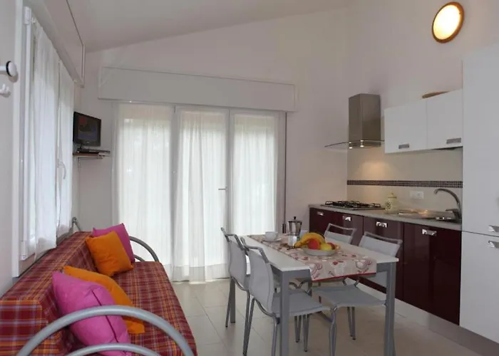 فيلة Comfy House In A Quiet Area Near The